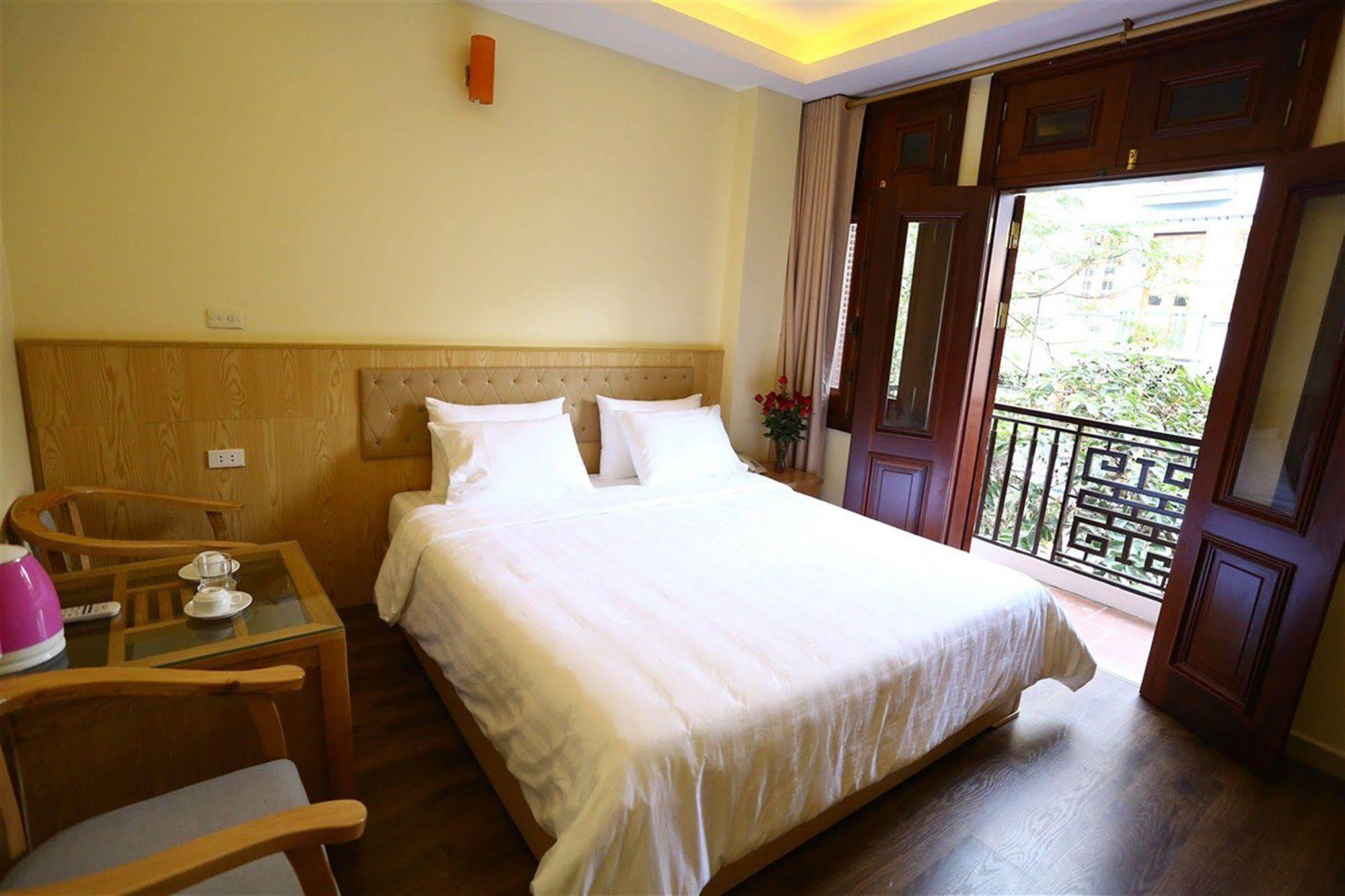 Queen Light Hotel Hanoi Eksteriør billede